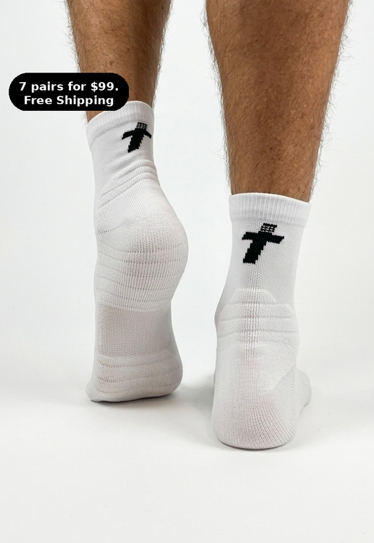 QUARTER CREW: Endurance Socks - BLACK & WHITE. Max Cushion & Compression