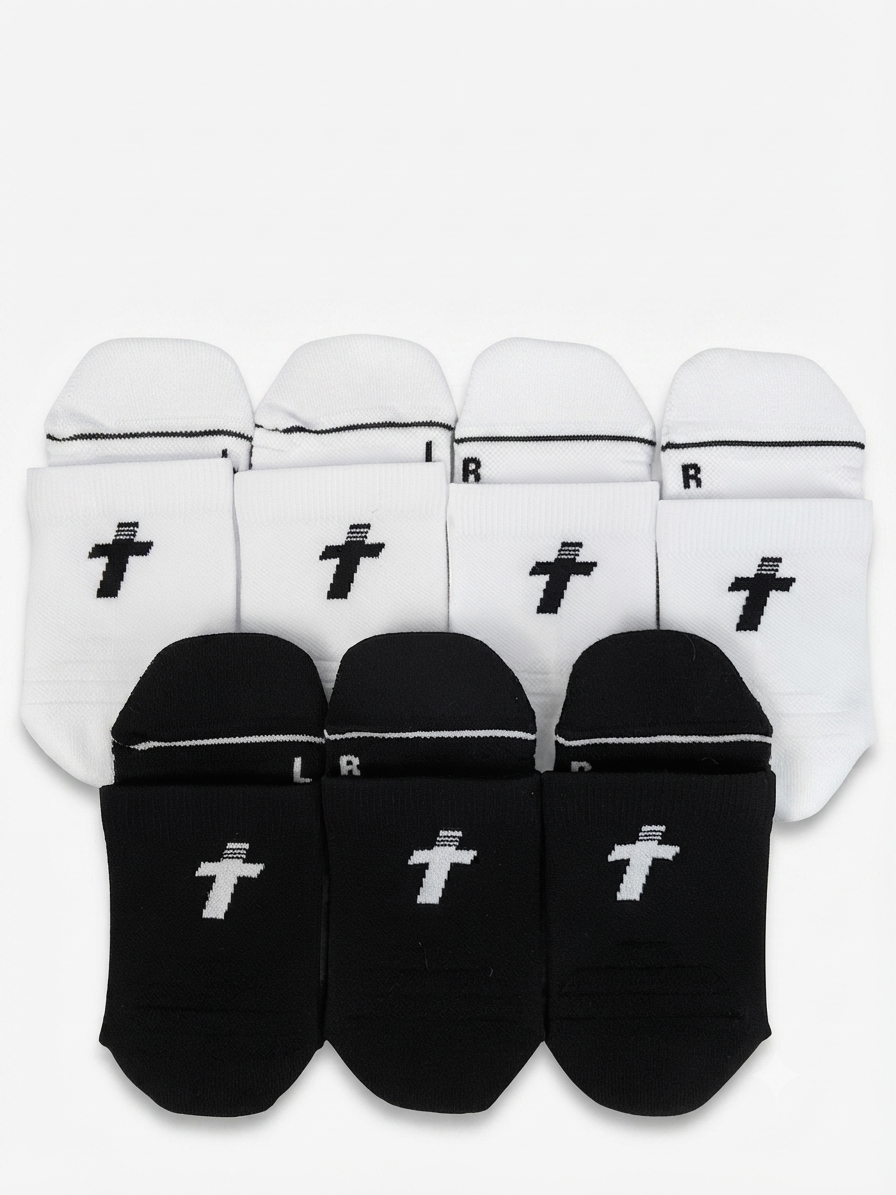 QUARTER CREW 7 Pair Bundle: Endurance Socks - 4 White / 3 Black