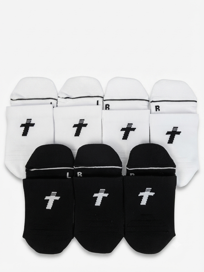 QUARTER CREW 7 Pair Bundle: Endurance Socks - 4 White / 3 Black